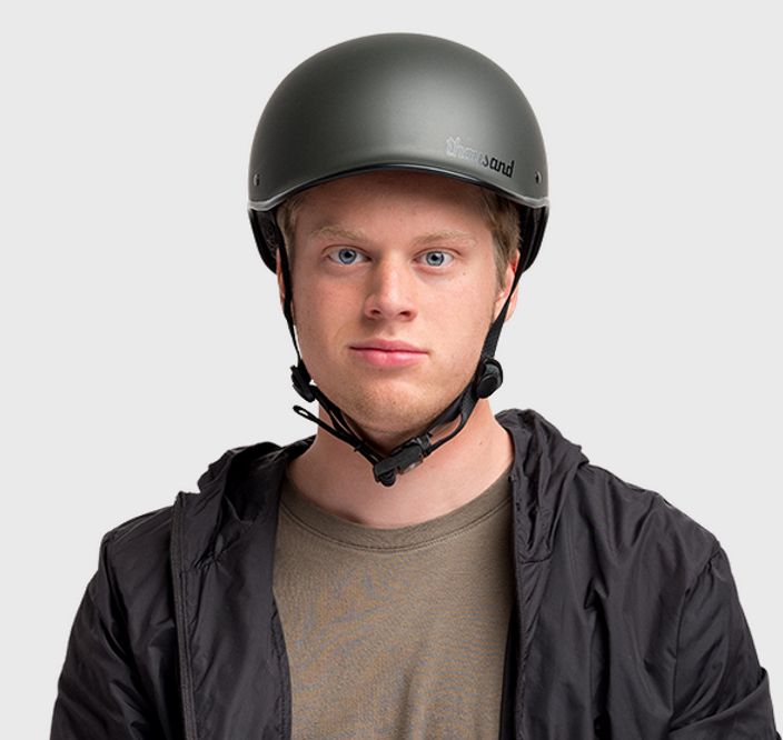 Casco Thousand Stealth